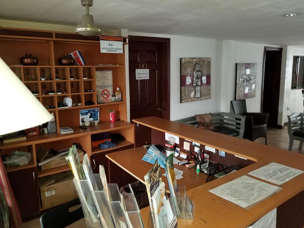 Hôtel Monte Campana Jacó Extérieur photo